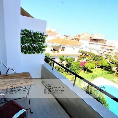 Carihuela Playa - 2ª Linea De Playa - Piscina - Parking Gratis Apartment Торемолинос Екстериор снимка