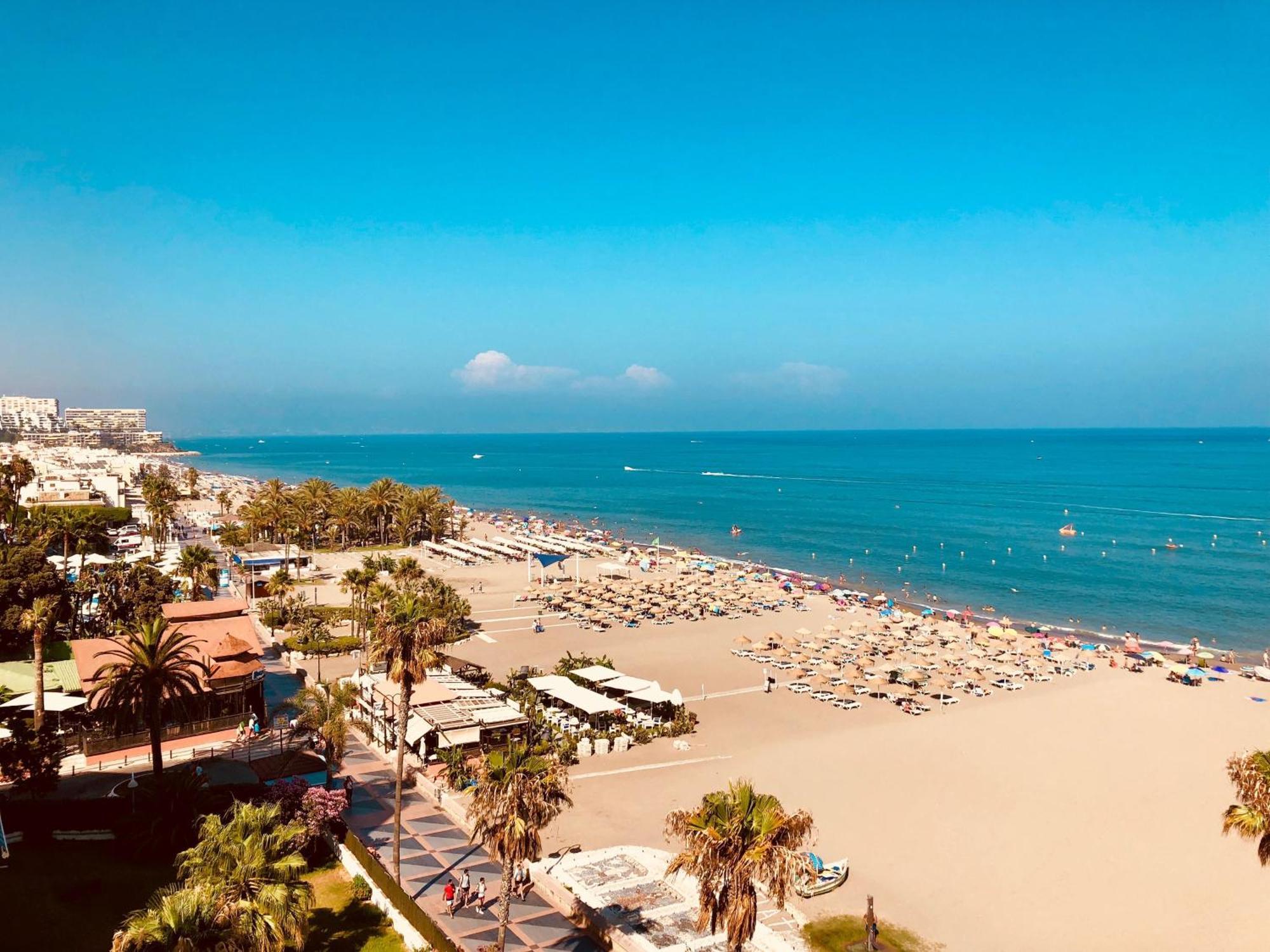 Carihuela Playa - 2ª Linea De Playa - Piscina - Parking Gratis Apartment Торемолинос Екстериор снимка